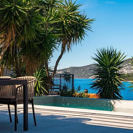 Adriatic Breeze - Sea View With Pool Near Korcula *