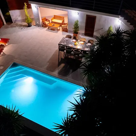 ヴィラ Adriatic Breeze - Sea View With Pool Near Korcula